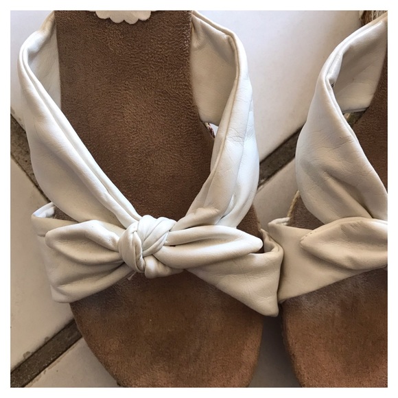 Madden Girl Comfy Platform Shoes - Picture 5 of 6